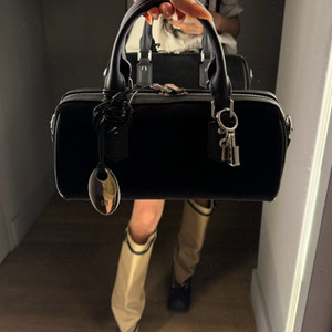 (미개봉) 714center 틸다백 스웨이드 (구성품 모두 포함)