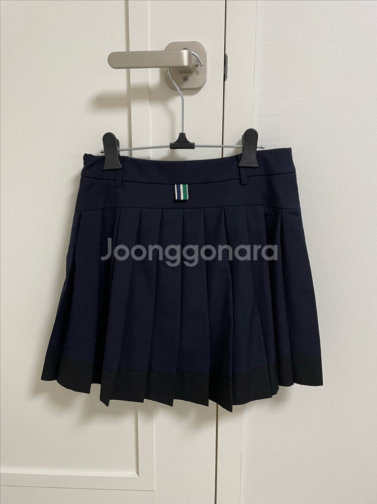 럭키슈에뜨 럭키마르쉐 플리츠 미니 스커트--1