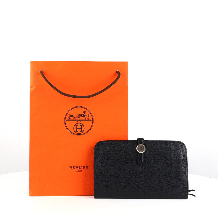 [중고명품다올] 에르메스 도곤 듀오 장지갑 블랙 은장 U각인 이미지