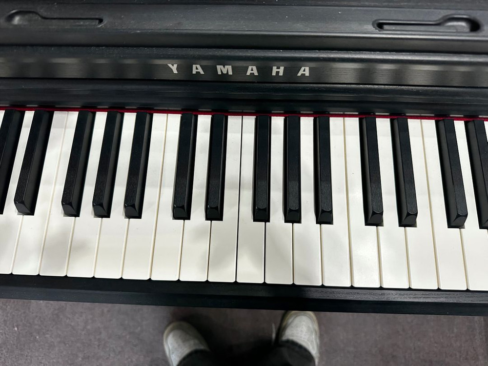 야마하 CLP725 판매합니다 이미지