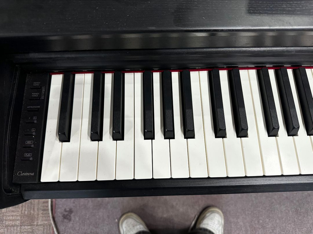 야마하 CLP725 판매합니다 이미지