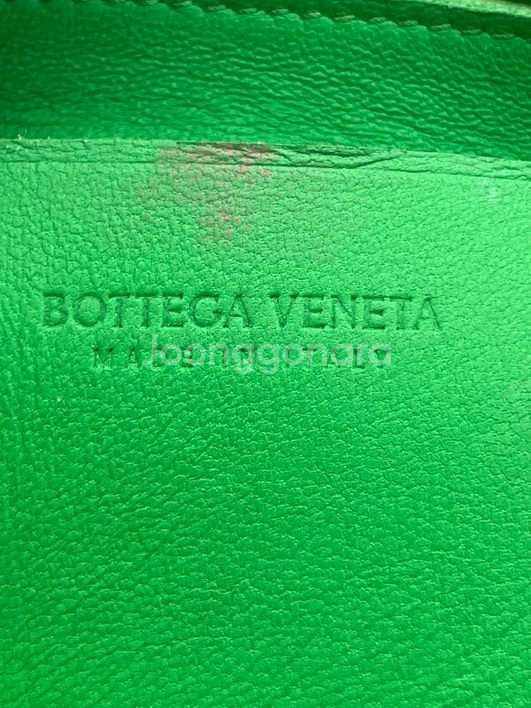 [ 정품 / 풀구성 ] 보테가베네타 미니 카세트백 그린--3
