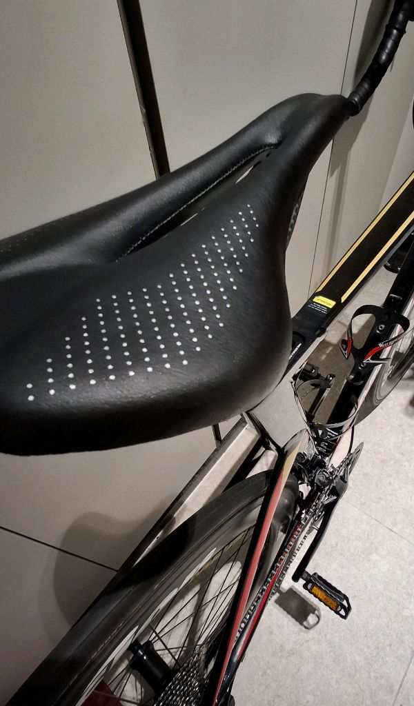 메리다 리엑토 400팀바레인 로드자전거--4