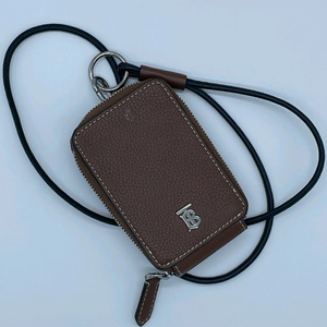 [ 정품 ] 버버리 스트랩 지퍼 카드지갑 브라운