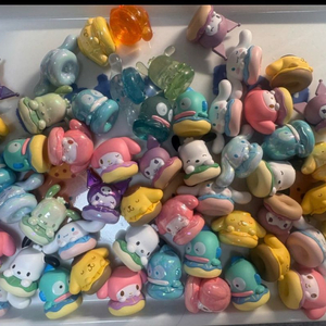 산리오 캐릭터 피규어 일괄 53개