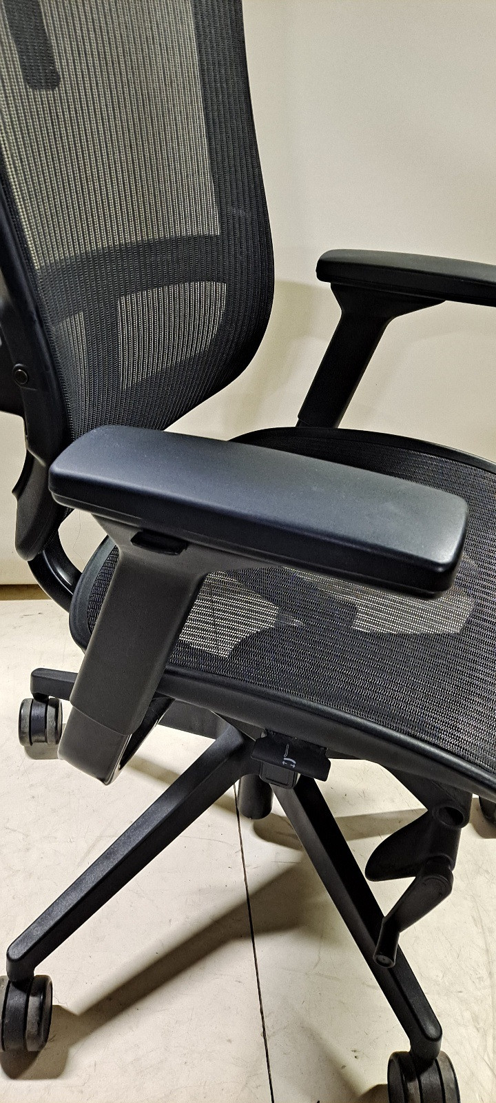 퍼시스 아이티스3 의자 (CH4200AH, 헤드레스트)--7