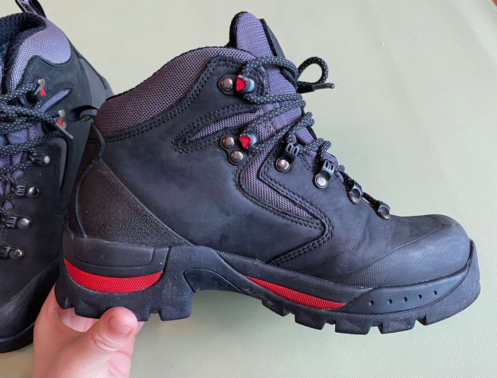 캠프라인 블랙스톰 등산화 230--2