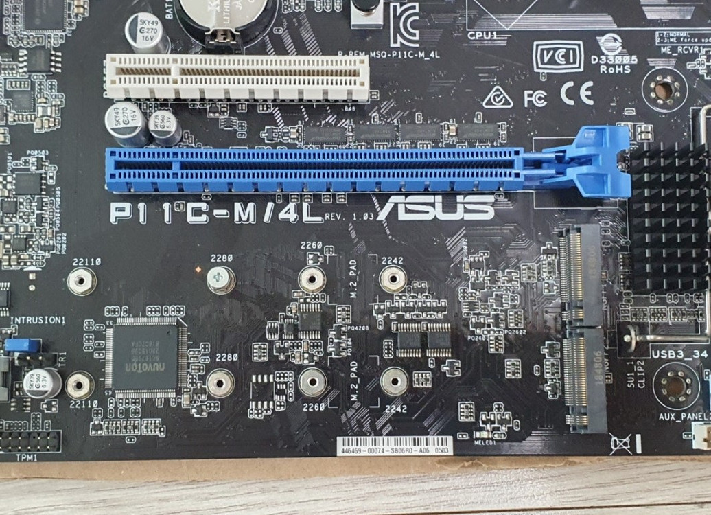 ASUS P11C-M/4L 서버 메인보드 / 1151v2 8세대~9세대 / 제온 지원--1