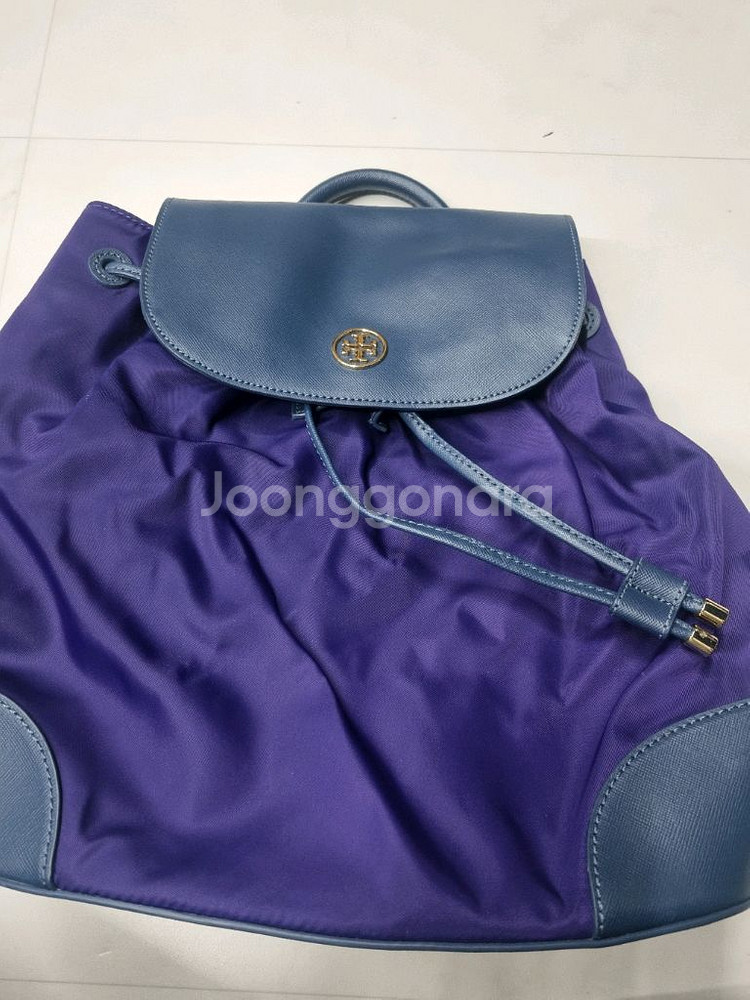 토리버치 정품백팩--2