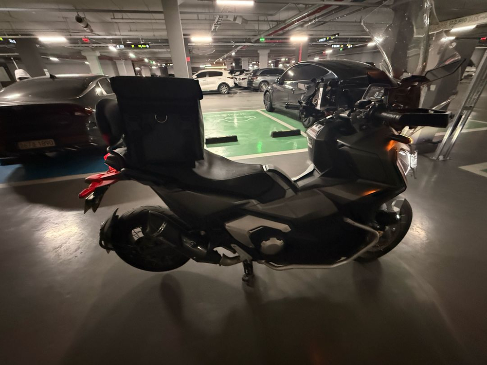 혼자 x-adv750 가격제시 가능 이미지