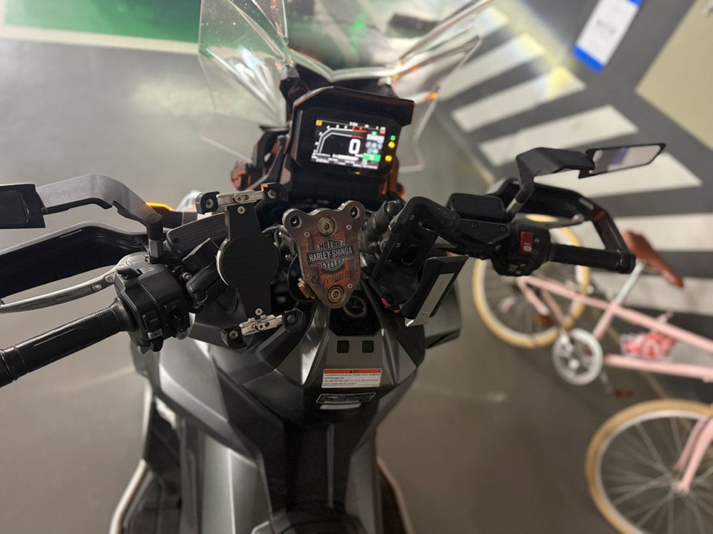 혼자 x-adv750 가격제시 가능 이미지