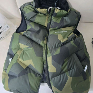 패더다운 페더다운 패딩 조끼 이미지