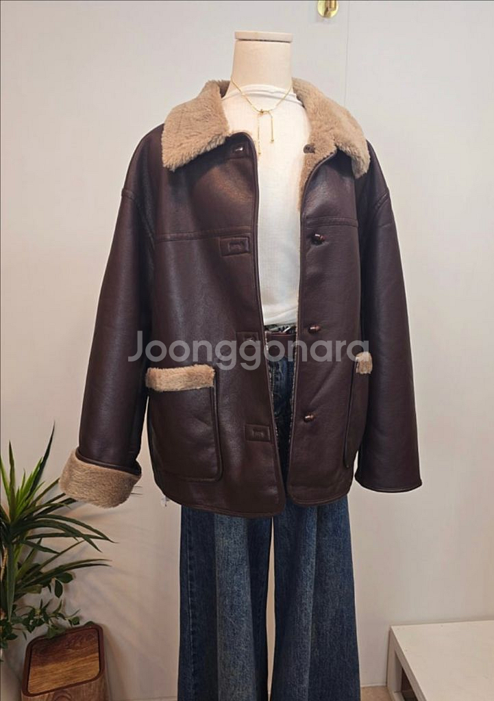 새상품 신상 리버시블무스탕 레자무스탕 레더코트 무스탕맛집--4