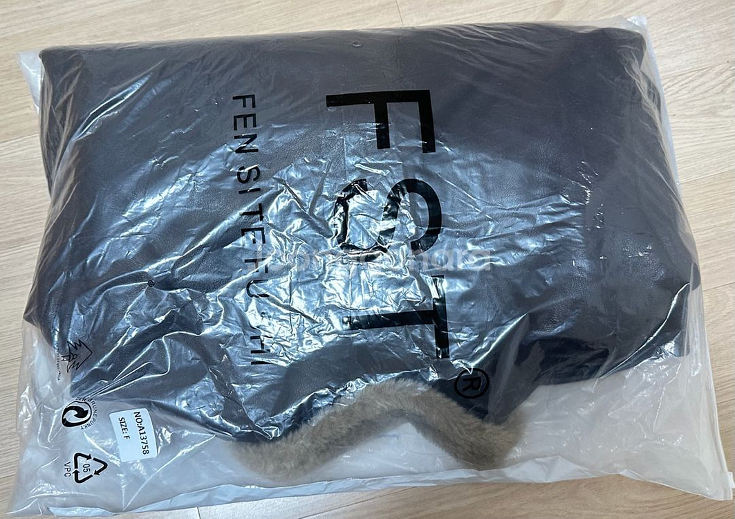 새상품 신상 리버시블무스탕 레자무스탕 레더코트 무스탕맛집--9