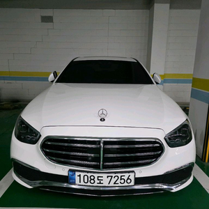 벤츠E300E4륜전기하이브리드신차급 무사고자동차