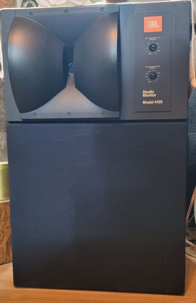 JBL 4425 스튜디오 모니터 스피커--1