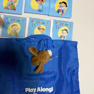 디즈니 월팸 플레이얼롱 play along 이미지