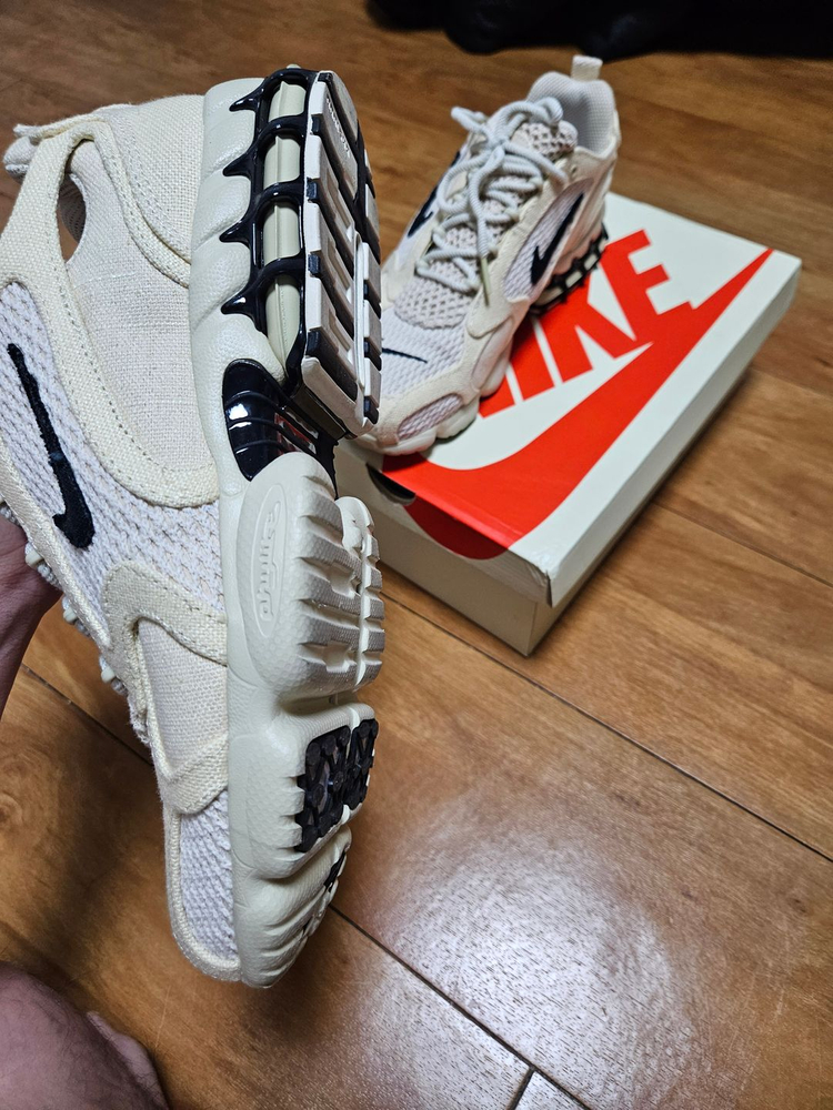 나이키 에어줌 스피리돈 스투시 275(270)mm 팔아요 이미지