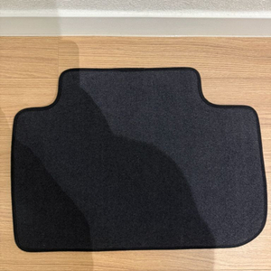 2025년 BMW X4 순정매트 이미지