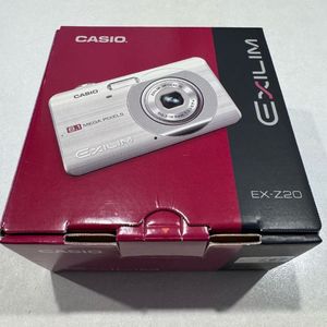 카시오 EX-Z20 엑슬림 디카(도라에몽 한정판)