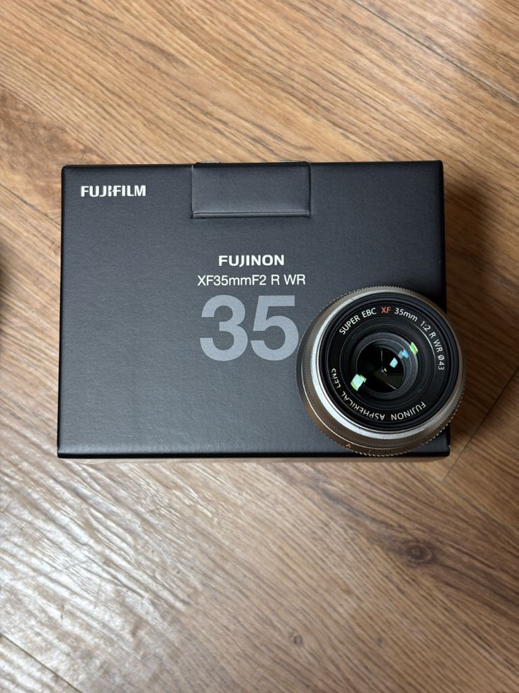 후지필름 xf 35mm f2 실버 이미지