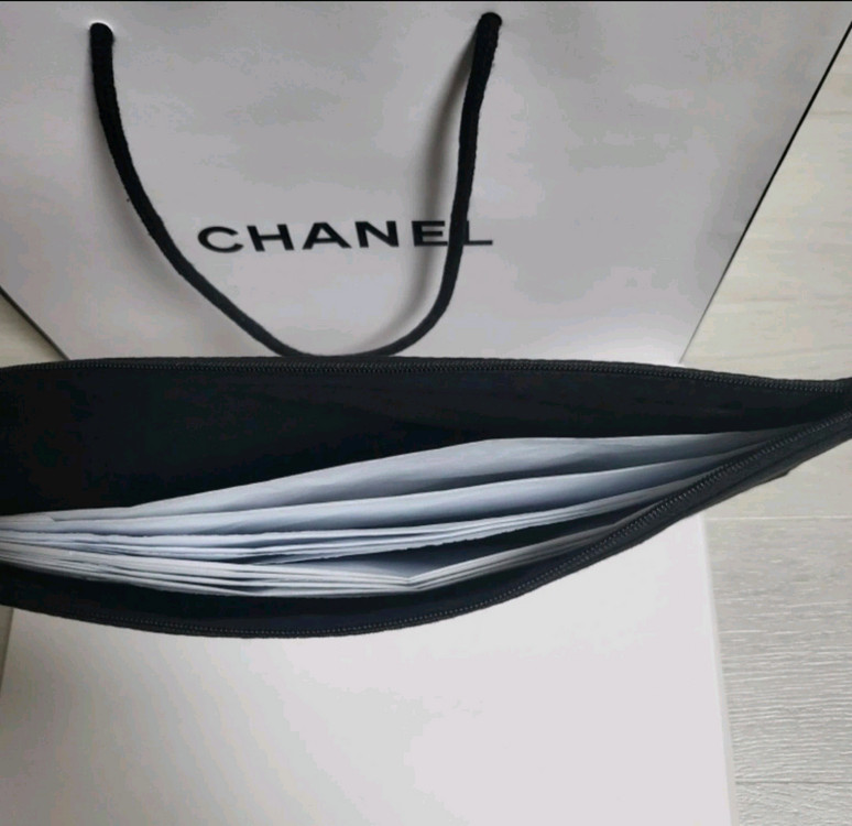 샤넬파우치(새상품)ㅡ1--4