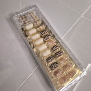 네일팁 베이지 2회분(새상품)