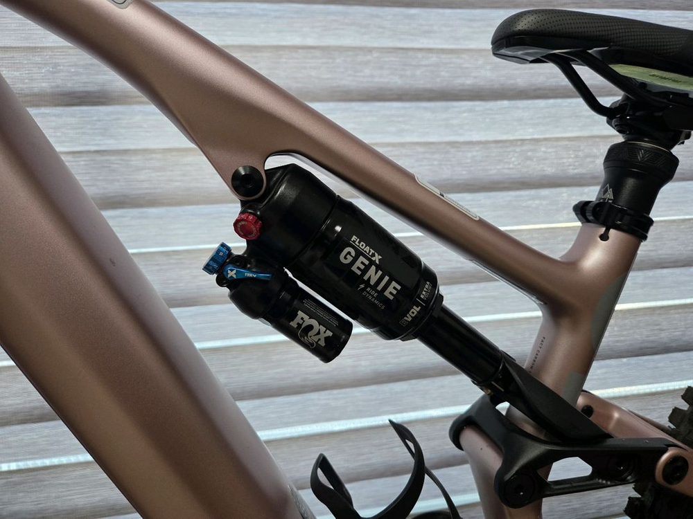 스페셜라이즈드 카본 전기MTB 자전거--2