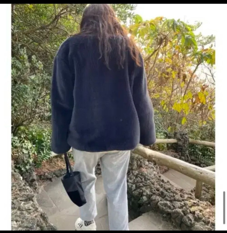hysope 히솝 퍼 코트 이미지