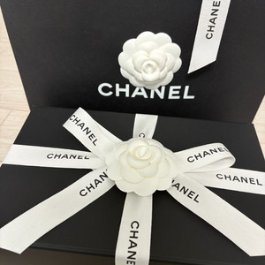 샤넬 뉴미니 골드볼