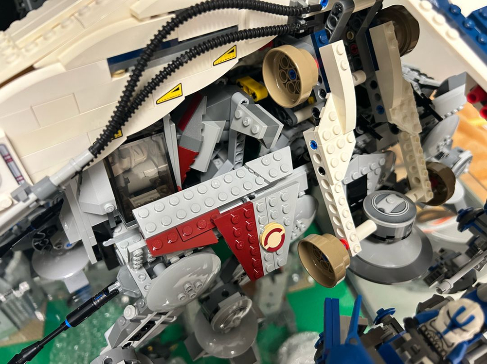 레고 10195 스타워즈 AT-OT 공화국 드랍쉽 벌크--3