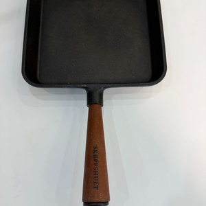 스캡슐트 트레디셔널 사각팬 20cm