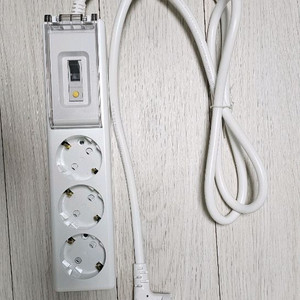 써지오 고용량 3구 누전 서버탭