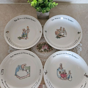 (새상품)일본 야마카 피터래빗 카레접시세트(4장) 판매해요(택포)