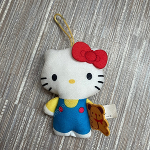 일본해피밀)산리오 헬로키티 키링 마스코트 인형 일본 맥도날드 해피밀 고전키티 스트랩 미소녀 미쿠 렘 이미지