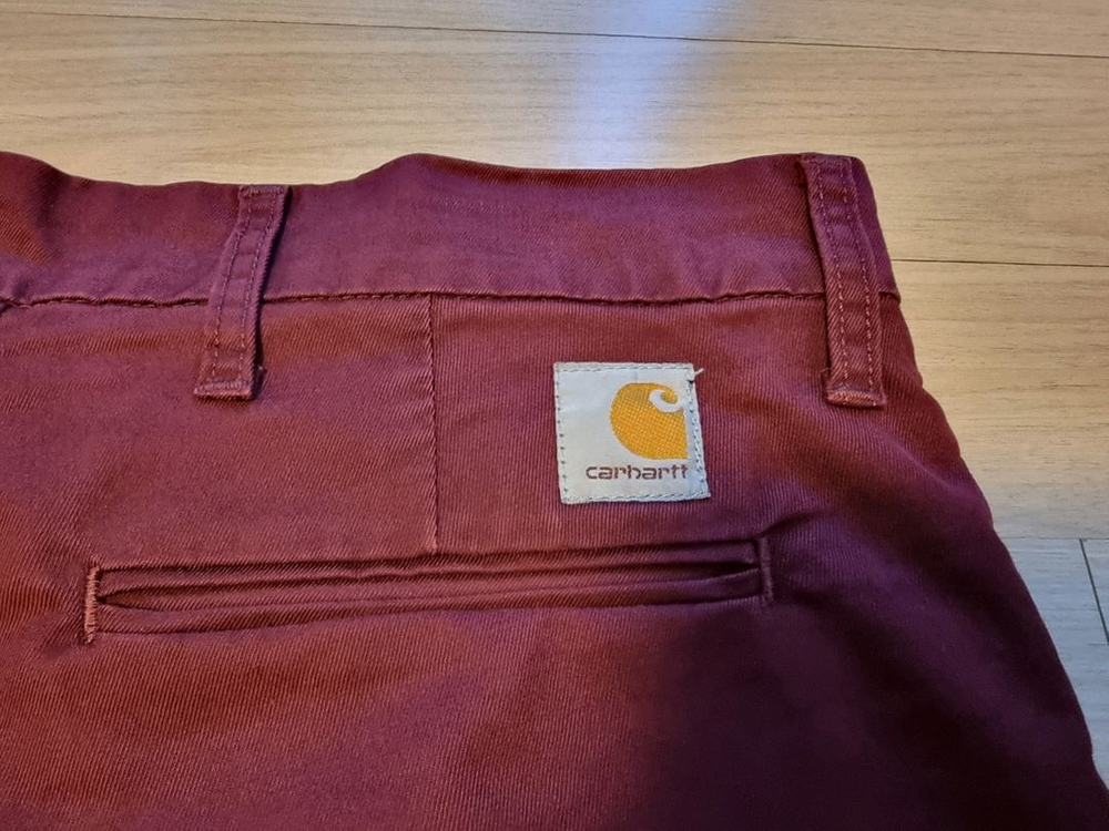 칼하트 버뮤다 숏팬츠 버건디 팝니다.(32)--1