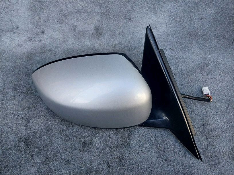 인피니티 G35 G37 중고 사이드미러 11핀 조수석쪽 / 은색 이미지
