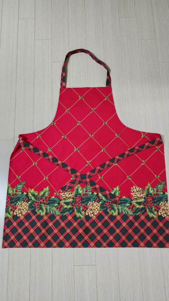 예쁜 빨간앞치마 이미지