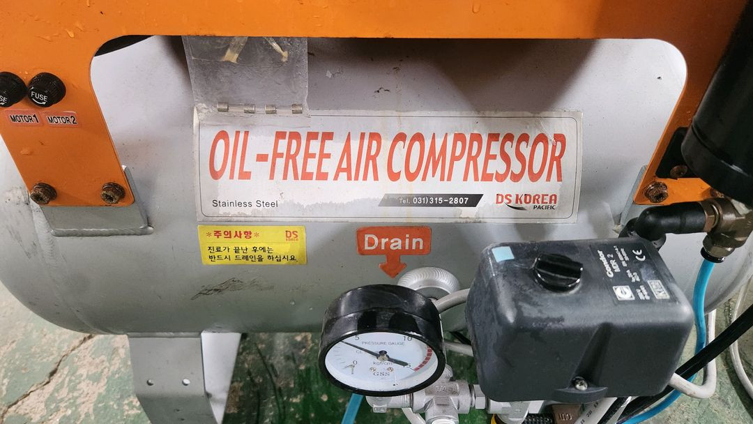 DS KOREA 오일프리 에어 콤프레샤/치과용 콤프레샤--2