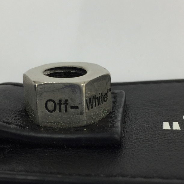 오프화이트 Offwhite 가죽 키링 거의 새제품급 팝니다. 이미지