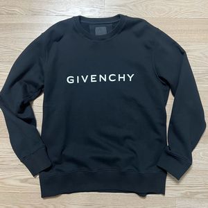 지방시 로고 맨투맨 이미지