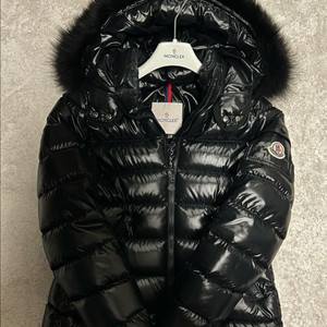 몽클레어 바디퍼 패딩