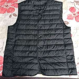 비비안 오리털 초경량조끼 105 가슴56 기장70