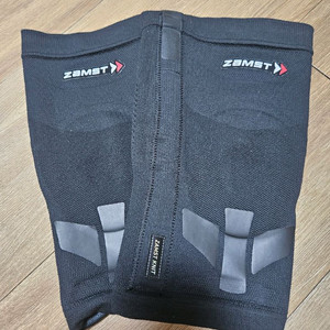 잠스트 zk모션 무릎보호대 이미지