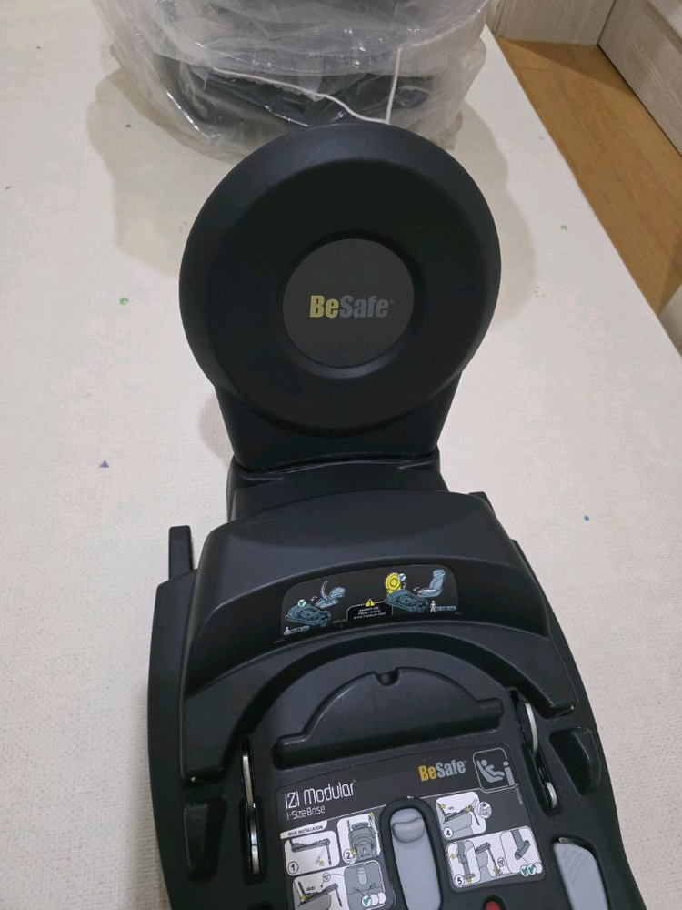 비세이프 이지모듈러 아이사이즈 부가부 유모차 받칭 이미지