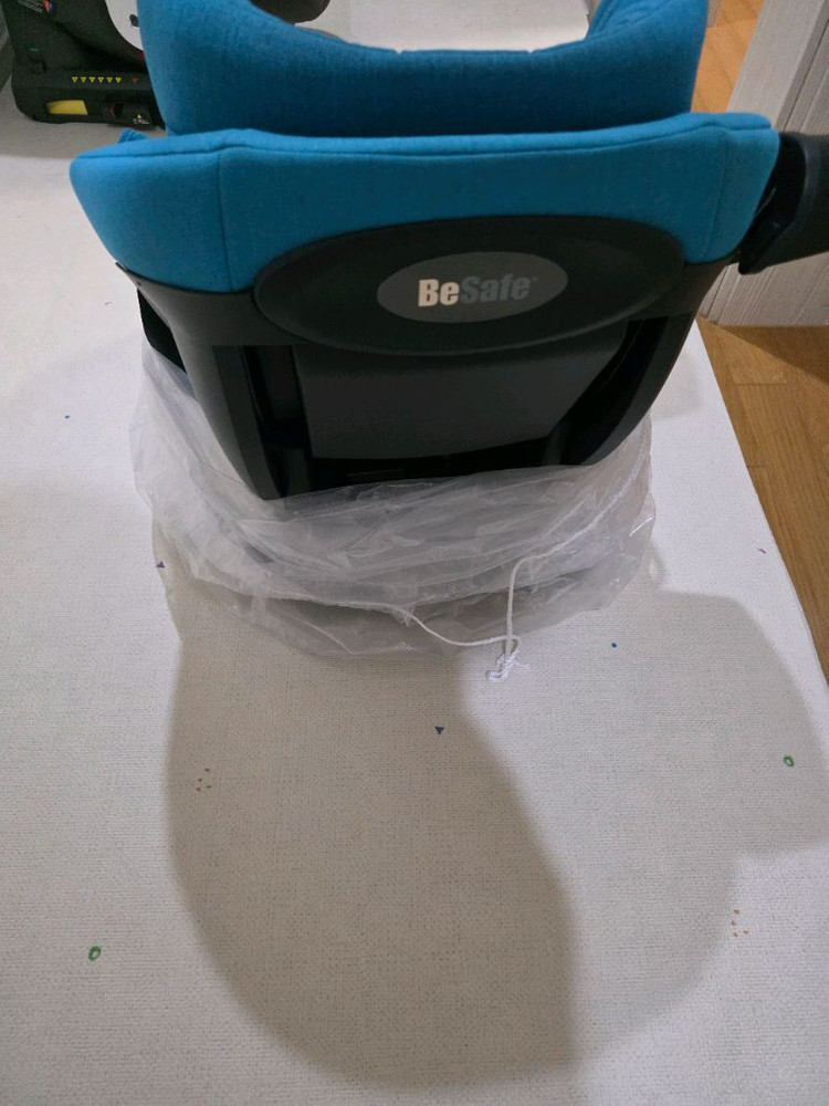 비세이프 이지모듈러 아이사이즈 부가부 유모차 받칭 이미지