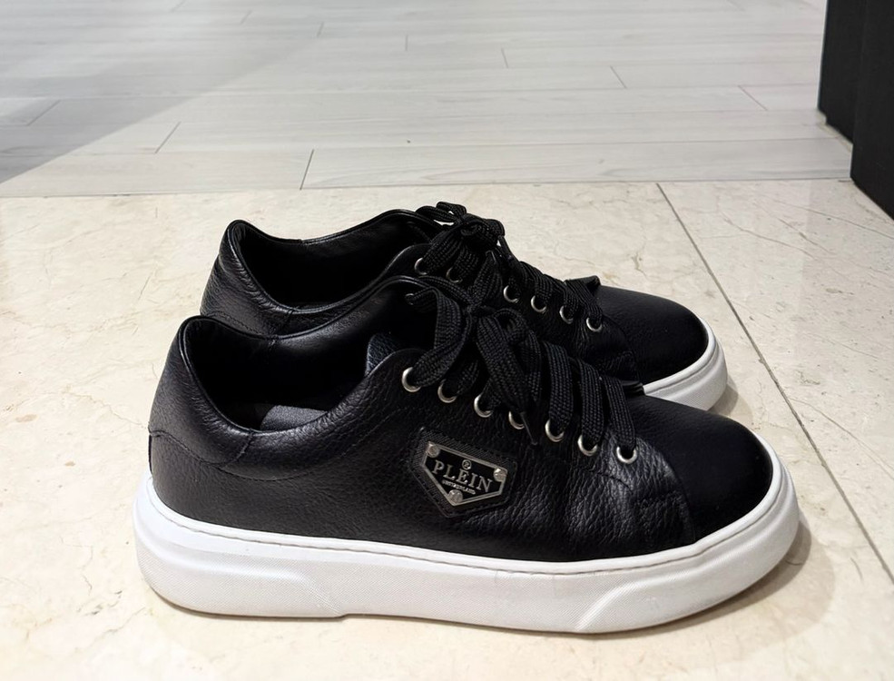 필립플레인 레더 스니커즈 41사이즈--5