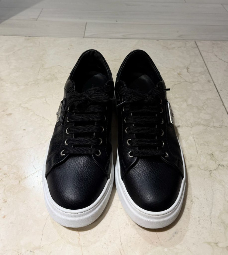 필립플레인 레더 스니커즈 41사이즈--7