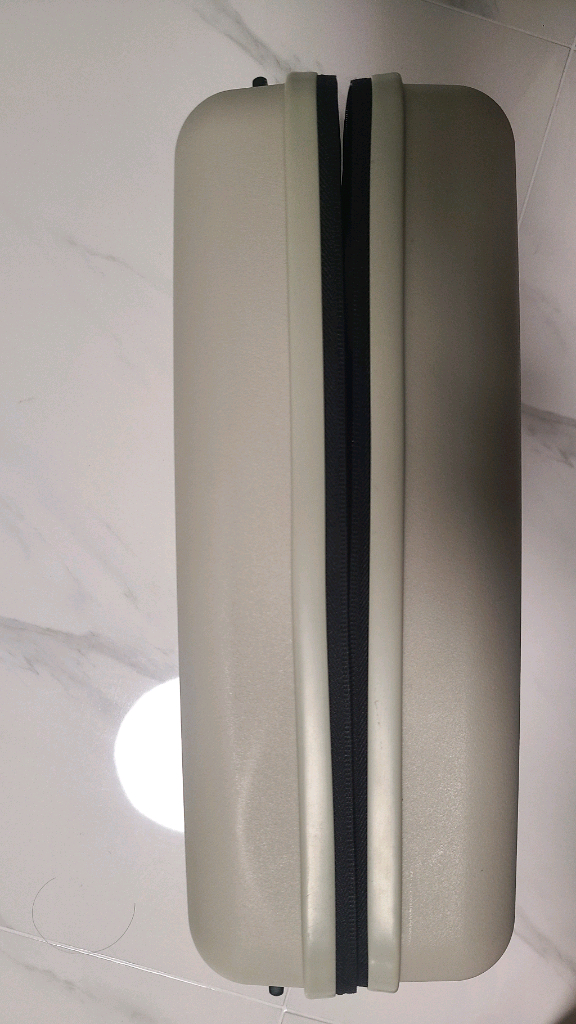 아모레퍼시픽 오프화이트 가방 판매해요--2