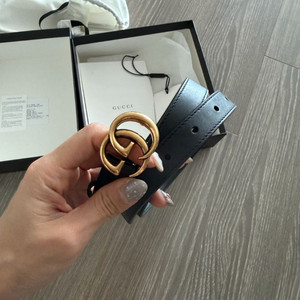 [정품/풀구성] 구찌 인터로킹 G 가죽 벨트 (앤틱골드/75cm) 급처